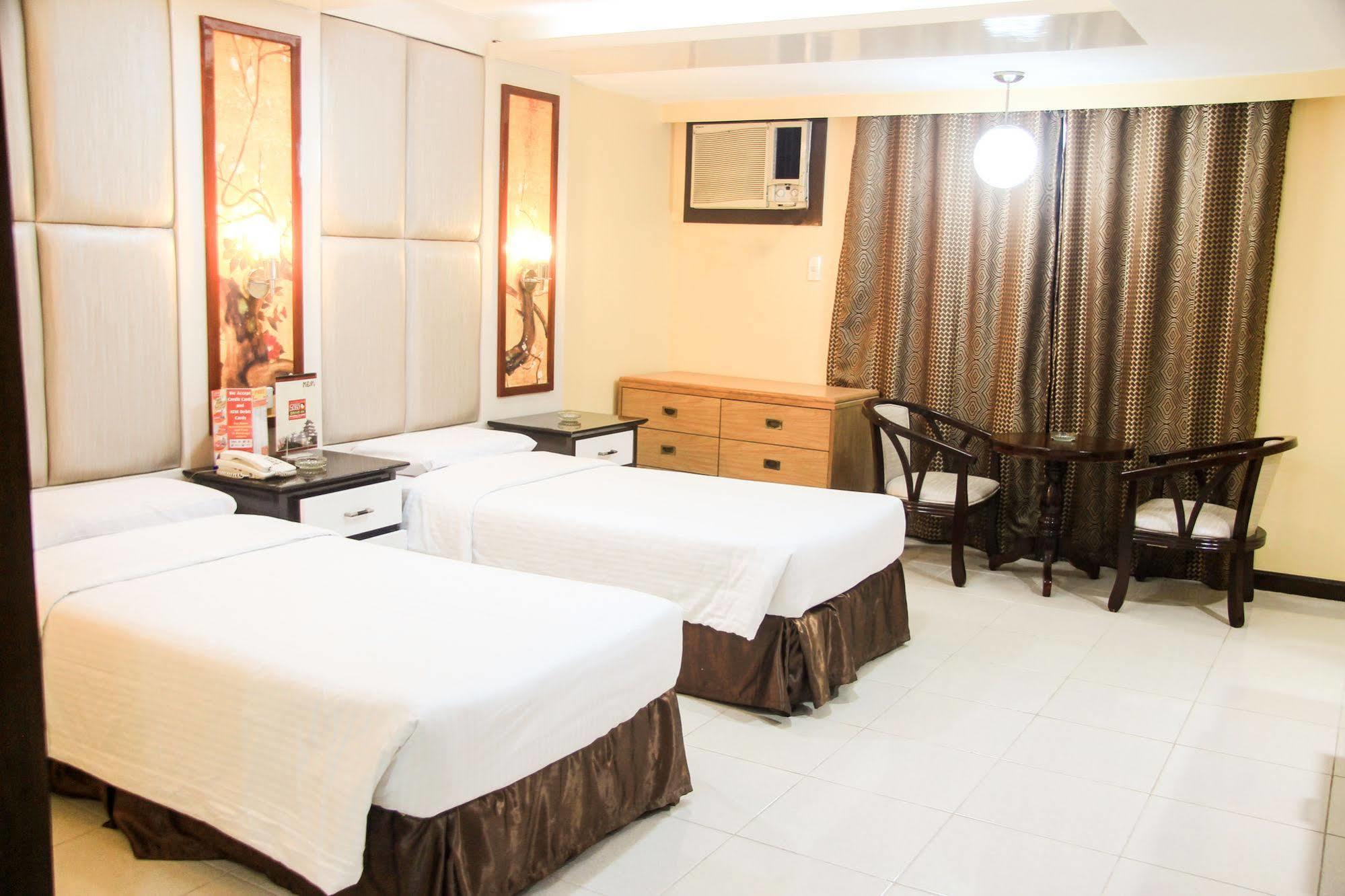 Hotel Sogo Malate Манила Экстерьер фото